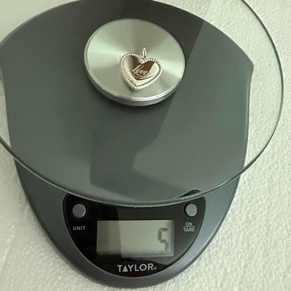 🩵Vintage Tiffany & Co. LOVE Heart - Beaded Edge Milgrain Pendant - FINAL PRICE - Picture 10 of 13